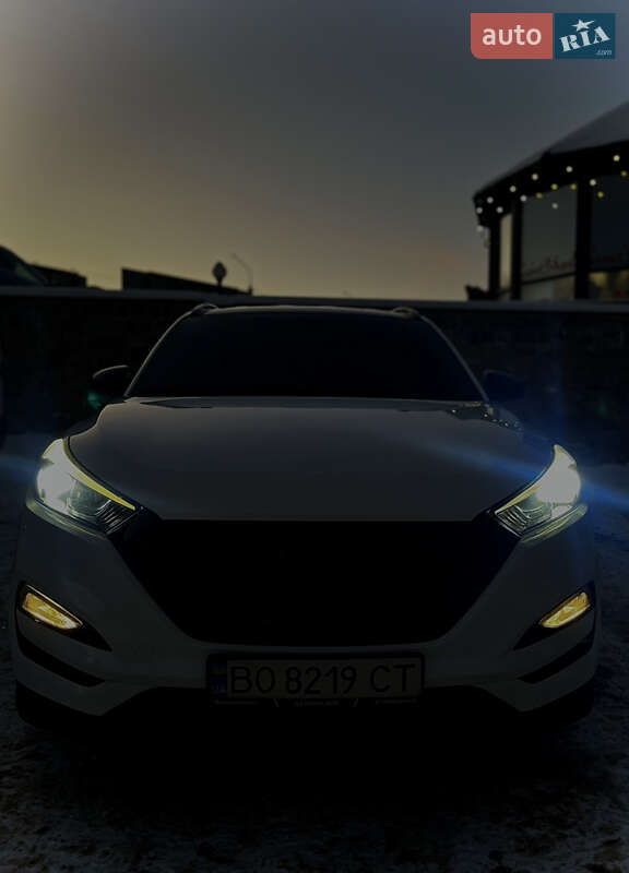 Внедорожник / Кроссовер Hyundai Tucson 2017 в Тернополе