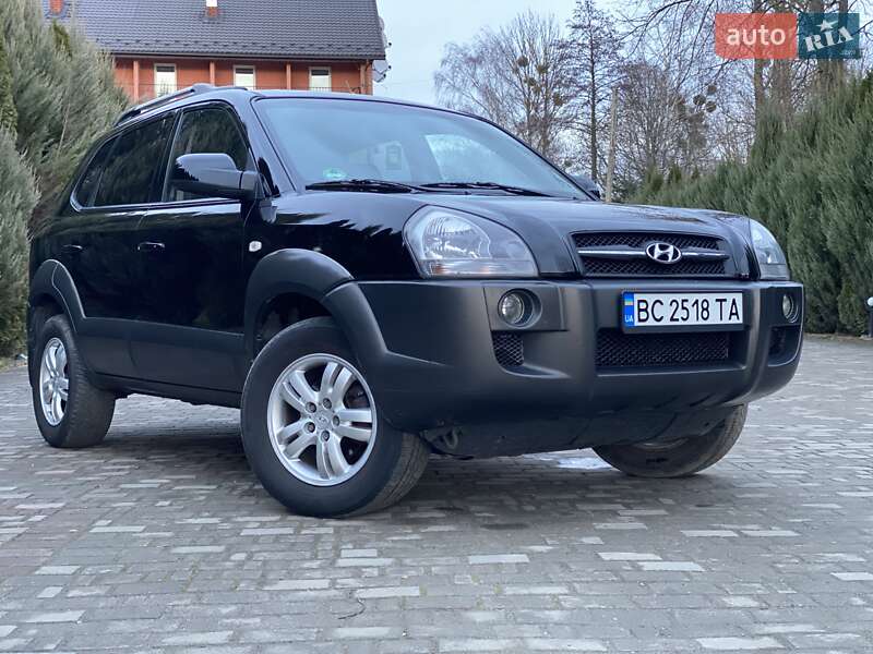 Позашляховик / Кросовер Hyundai Tucson 2005 в Самборі