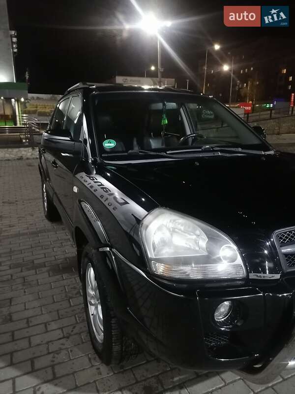 Позашляховик / Кросовер Hyundai Tucson 2006 в Тернополі