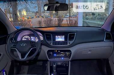 Внедорожник / Кроссовер Hyundai Tucson 2015 в Ровно