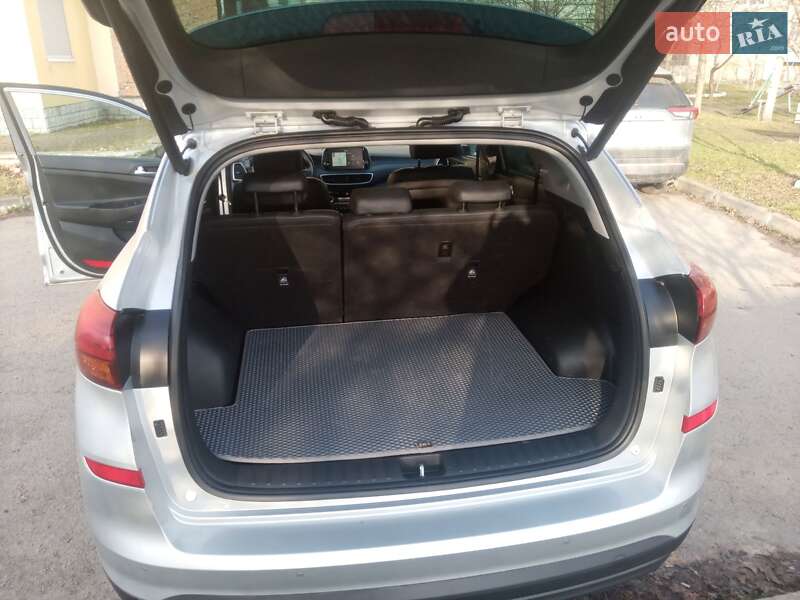 Внедорожник / Кроссовер Hyundai Tucson 2018 в Ивано-Франковске фото 12 Внедорожник / Кроссовер Hyundai Tucson 2018 в Ивано-Франковске