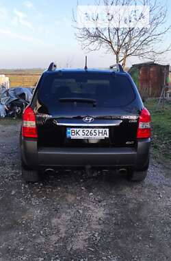 Позашляховик / Кросовер Hyundai Tucson 2009 в Здолбуніві