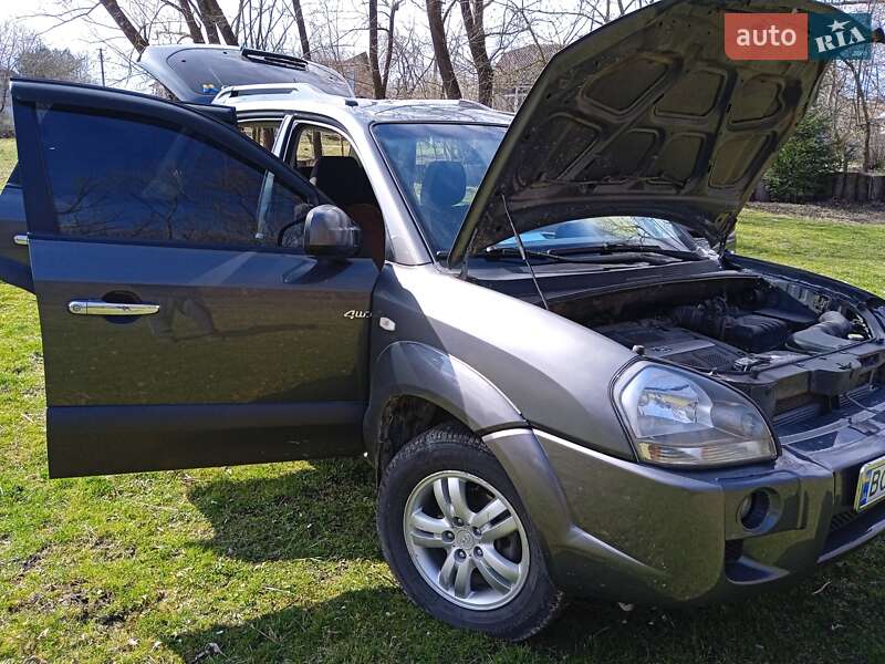 Позашляховик / Кросовер Hyundai Tucson 2007 в Чорткові