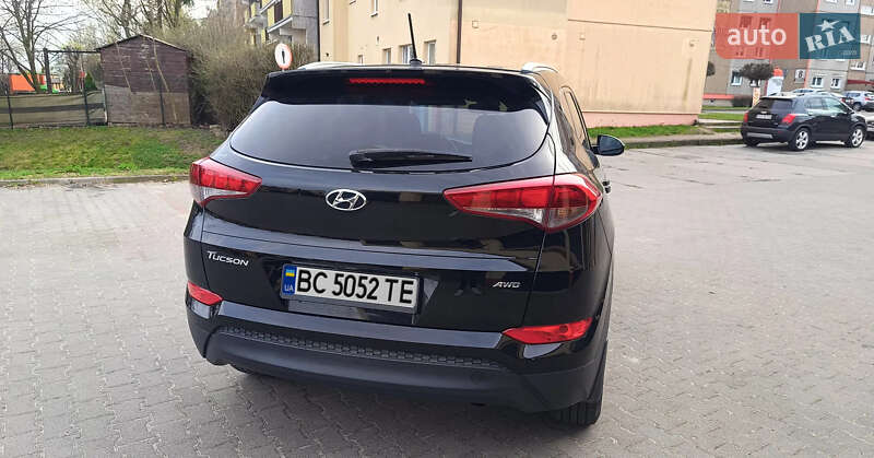Позашляховик / Кросовер Hyundai Tucson 2017 в Львові