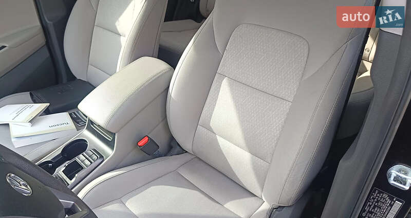 Позашляховик / Кросовер Hyundai Tucson 2017 в Львові
