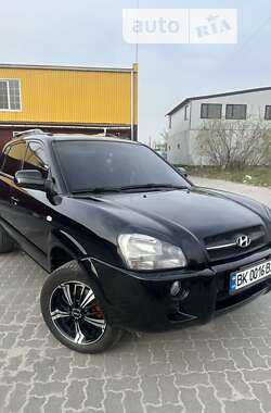 Позашляховик / Кросовер Hyundai Tucson 2005 в Вараші