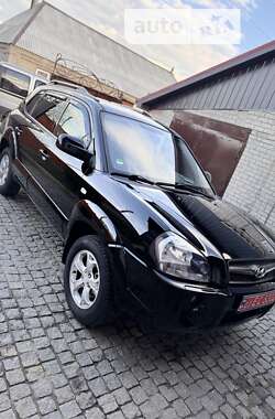 Внедорожник / Кроссовер Hyundai Tucson 2009 в Днепре