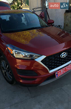 Внедорожник / Кроссовер Hyundai Tucson 2021 в Остроге