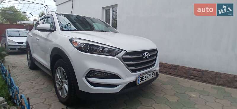 Внедорожник / Кроссовер Hyundai Tucson 2016 в Первомайске