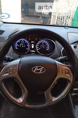 Внедорожник / Кроссовер Hyundai Tucson 2014 в Светловодске