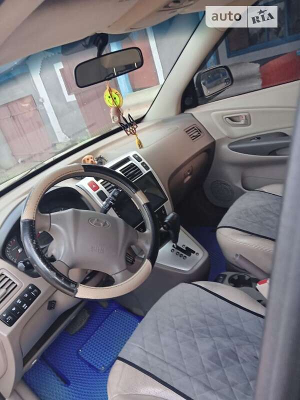Позашляховик / Кросовер Hyundai Tucson 2008 в Тульчині