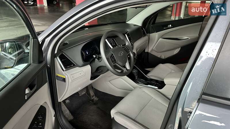 Внедорожник / Кроссовер Hyundai Tucson 2018 в Львове фото 14 Внедорожник / Кроссовер Hyundai Tucson 2018 в Львове