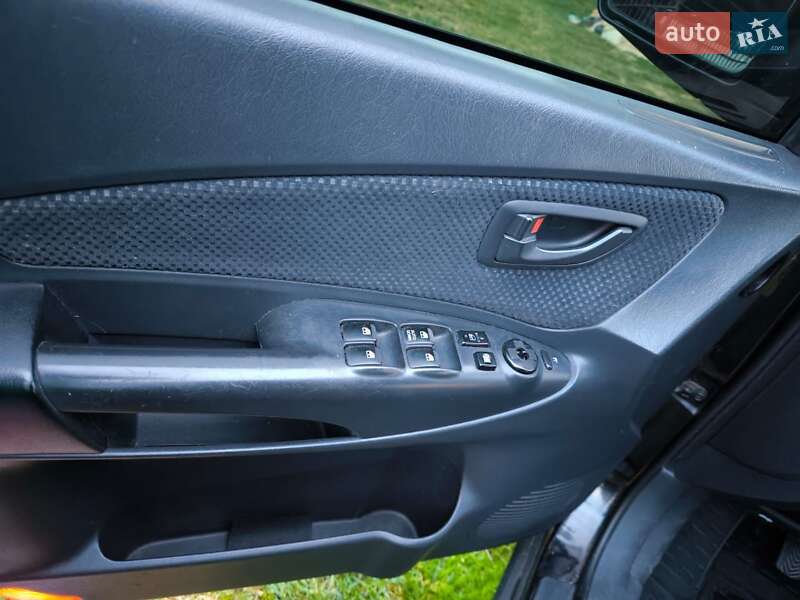 Внедорожник / Кроссовер Hyundai Tucson 2008 в Каневе