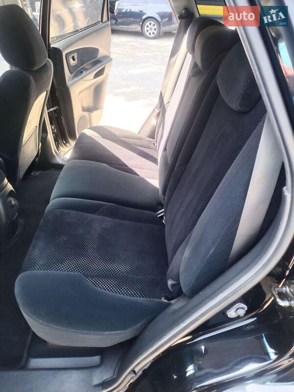Позашляховик / Кросовер Hyundai Tucson 2005 в Жмеринці