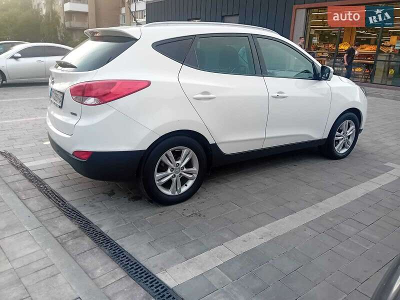 Внедорожник / Кроссовер Hyundai Tucson 2012 в Коломые фото 4 Внедорожник / Кроссовер Hyundai Tucson 2012 в Коломые