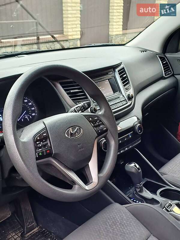 Позашляховик / Кросовер Hyundai Tucson 2016 в Вінниці
