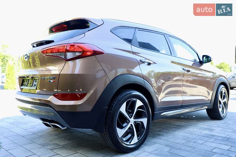 Позашляховик / Кросовер Hyundai Tucson 2016 в Дрогобичі