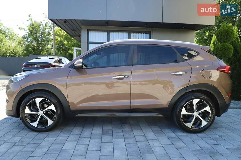 Позашляховик / Кросовер Hyundai Tucson 2016 в Дрогобичі