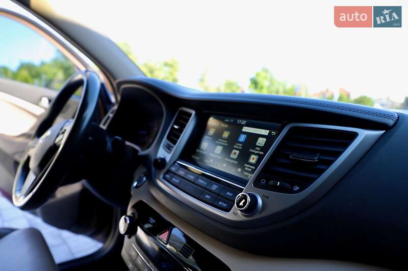 Позашляховик / Кросовер Hyundai Tucson 2016 в Дрогобичі