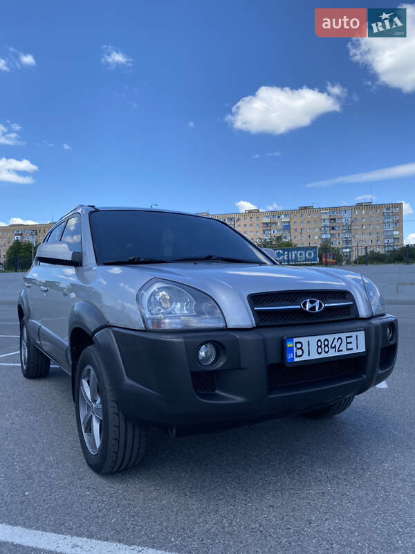 Внедорожник / Кроссовер Hyundai Tucson 2007 в Полтаве