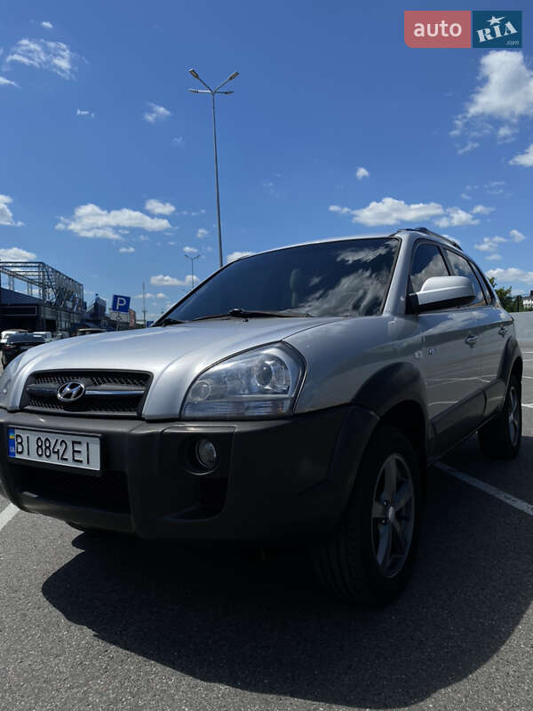 Внедорожник / Кроссовер Hyundai Tucson 2007 в Полтаве