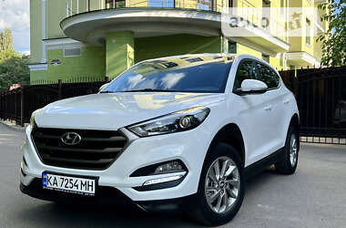 Внедорожник / Кроссовер Hyundai Tucson 2016 в Киеве