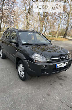 Внедорожник / Кроссовер Hyundai Tucson 2008 в Звягеле