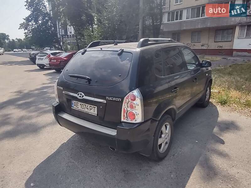 Внедорожник / Кроссовер Hyundai Tucson 2006 в Днепре