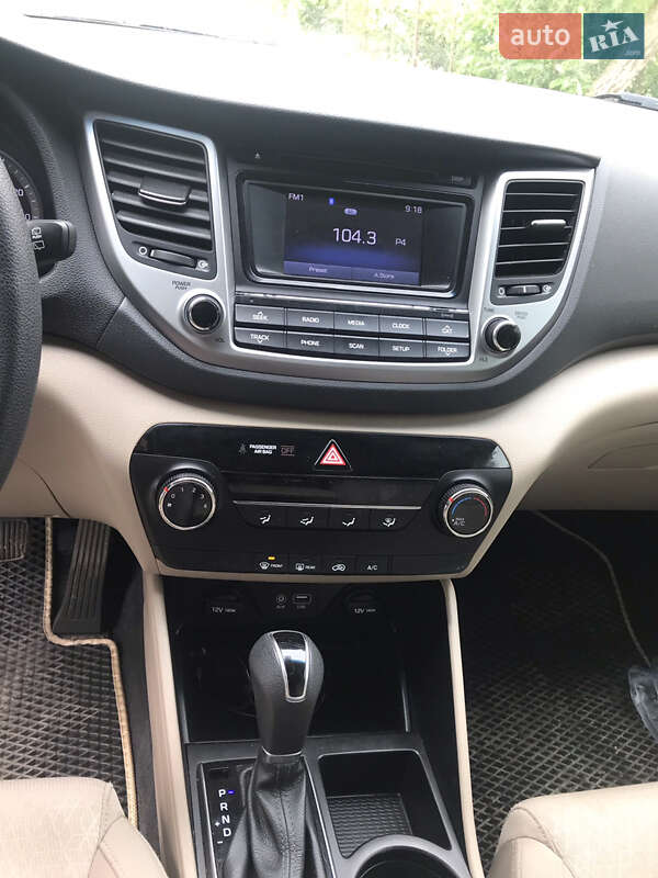 Позашляховик / Кросовер Hyundai Tucson 2017 в Коломиї