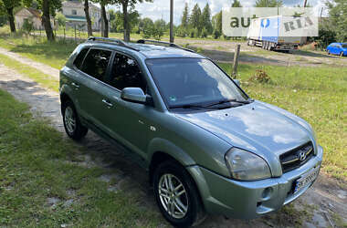 Позашляховик / Кросовер Hyundai Tucson 2006 в Дубні