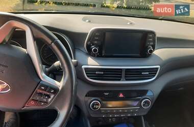 Внедорожник / Кроссовер Hyundai Tucson 2019 в 