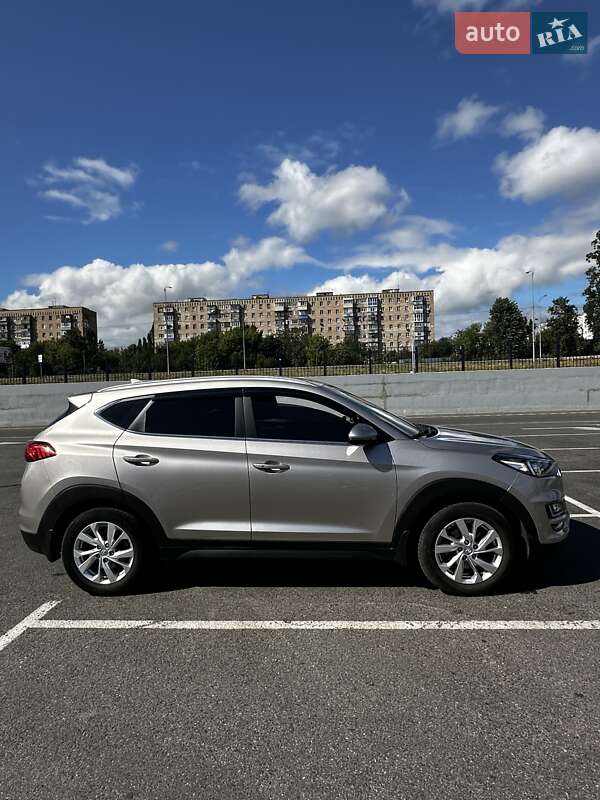 Внедорожник / Кроссовер Hyundai Tucson 2019 в Полтаве