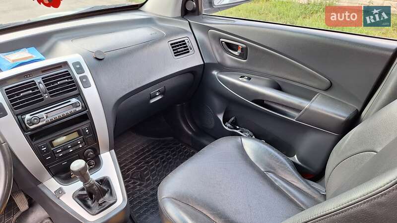 Позашляховик / Кросовер Hyundai Tucson 2007 в Немирові