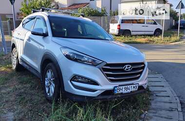 Внедорожник / Кроссовер Hyundai Tucson 2016 в Одессе