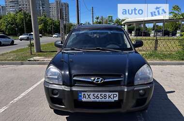 Позашляховик / Кросовер Hyundai Tucson 2009 в Харкові