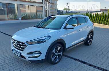 Внедорожник / Кроссовер Hyundai Tucson 2017 в Черновцах