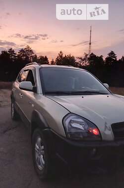 Позашляховик / Кросовер Hyundai Tucson 2006 в Тростянці