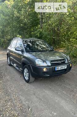 Позашляховик / Кросовер Hyundai Tucson 2009 в Новій Водолагі