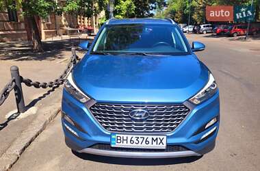 Внедорожник / Кроссовер Hyundai Tucson 2016 в Одессе