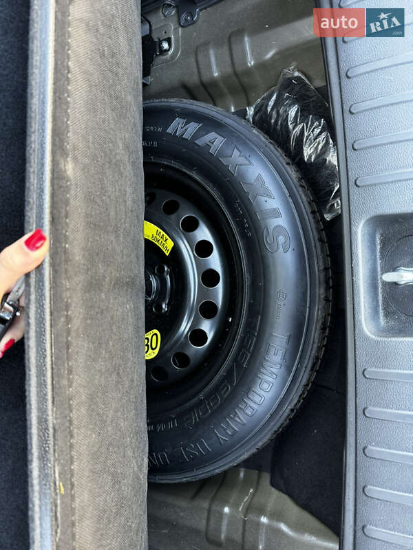 Позашляховик / Кросовер Hyundai Tucson 2016 в Києві