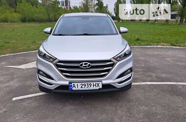 Позашляховик / Кросовер Hyundai Tucson 2016 в Києві