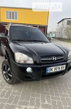 Позашляховик / Кросовер Hyundai Tucson 2005 в Вараші