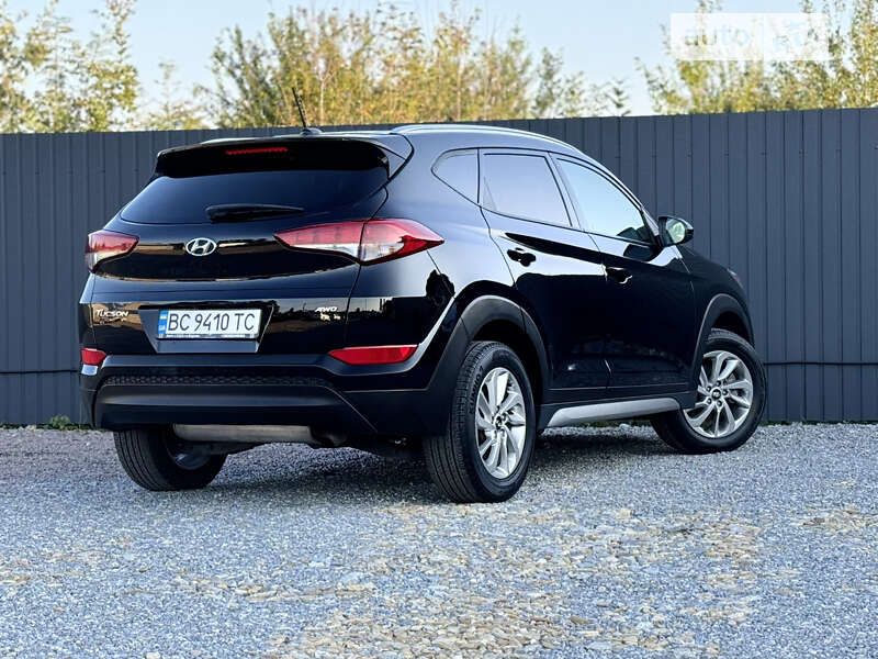 Позашляховик / Кросовер Hyundai Tucson 2016 в Самборі