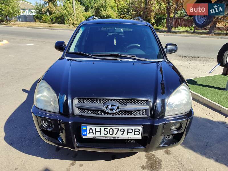 Позашляховик / Кросовер Hyundai Tucson 2005 в Добропіллі фото 8 Позашляховик / Кросовер Hyundai Tucson 2005 в Добропіллі