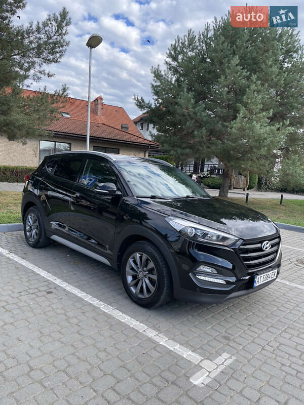 Позашляховик / Кросовер Hyundai Tucson 2017 в Івано-Франківську