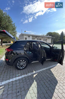 Внедорожник / Кроссовер Hyundai Tucson 2017 в Ивано-Франковске