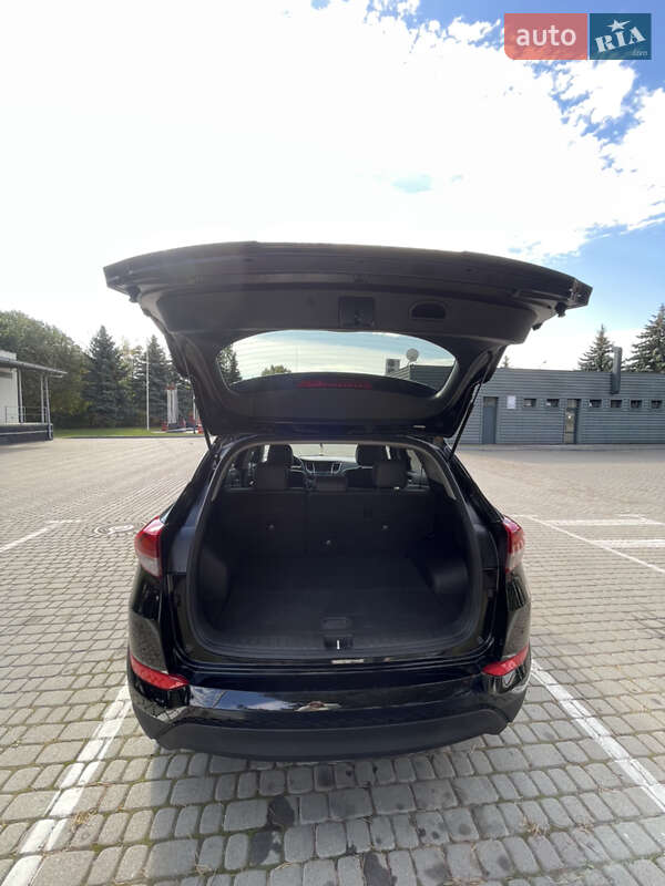 Позашляховик / Кросовер Hyundai Tucson 2017 в Івано-Франківську