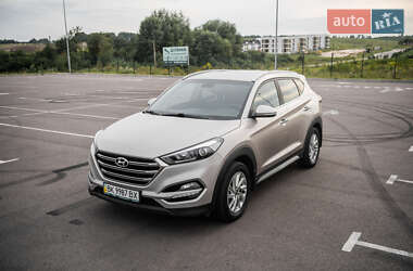 Внедорожник / Кроссовер Hyundai Tucson 2017 в 