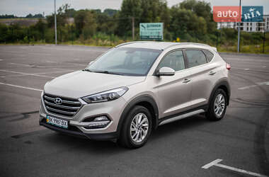 Внедорожник / Кроссовер Hyundai Tucson 2017 в 