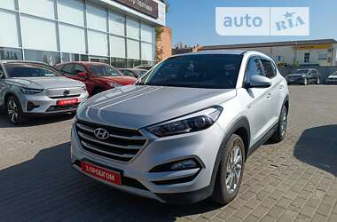 Позашляховик / Кросовер Hyundai Tucson 2016 в Полтаві